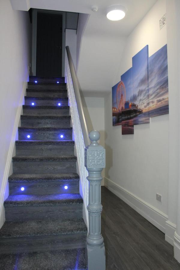 Albert Luxury Hottub & Jacuzzi Apartments Blackpool Exterior foto