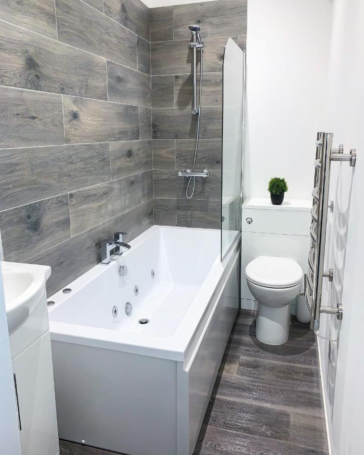 Albert Luxury Hottub & Jacuzzi Apartments Blackpool Exterior foto