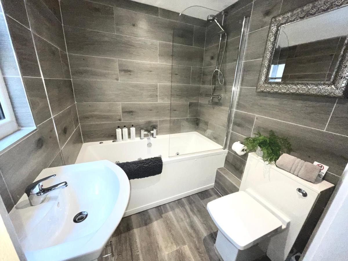 Albert Luxury Hottub & Jacuzzi Apartments Blackpool Exterior foto