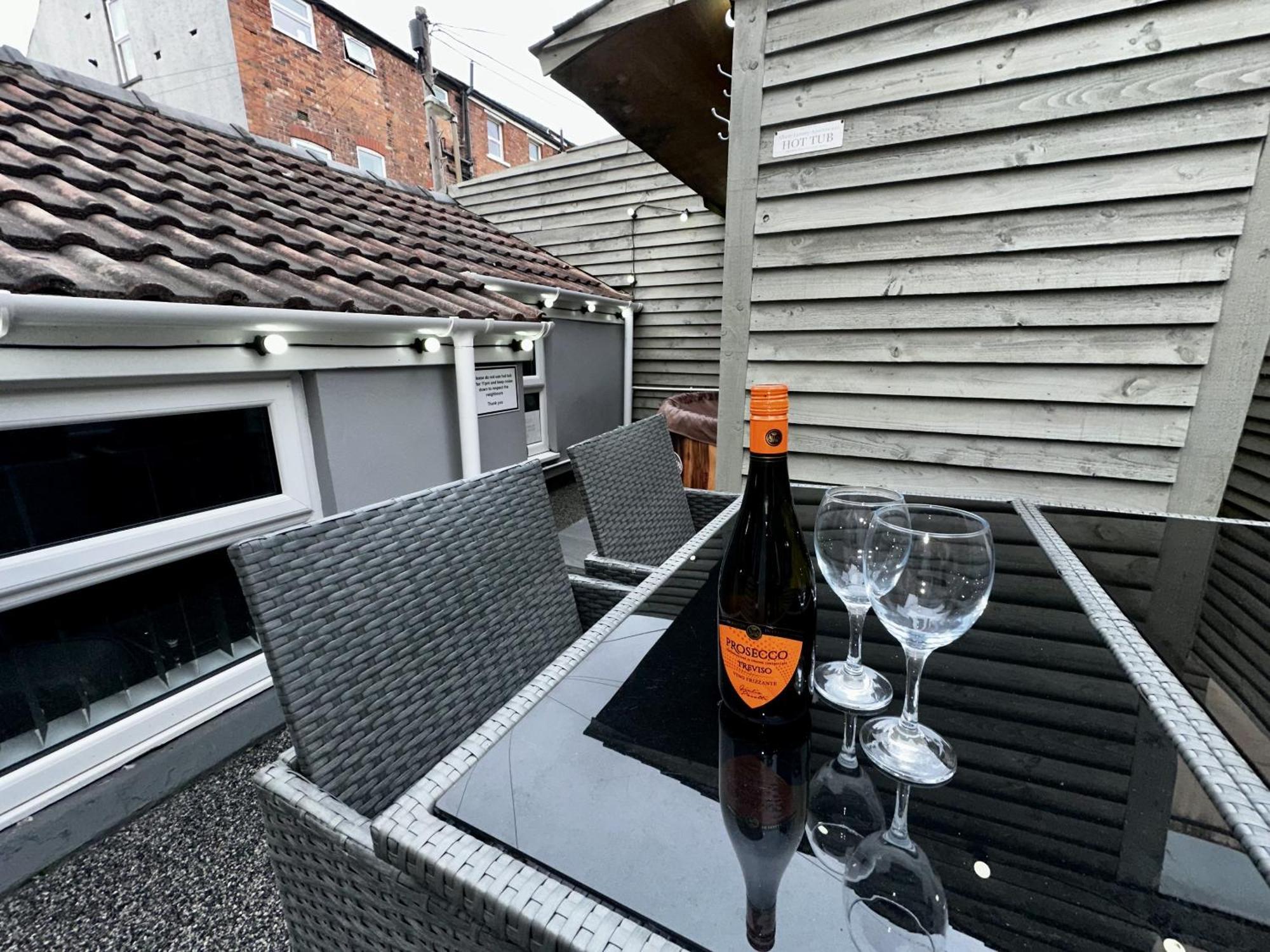 Albert Luxury Hottub & Jacuzzi Apartments Blackpool Quarto foto