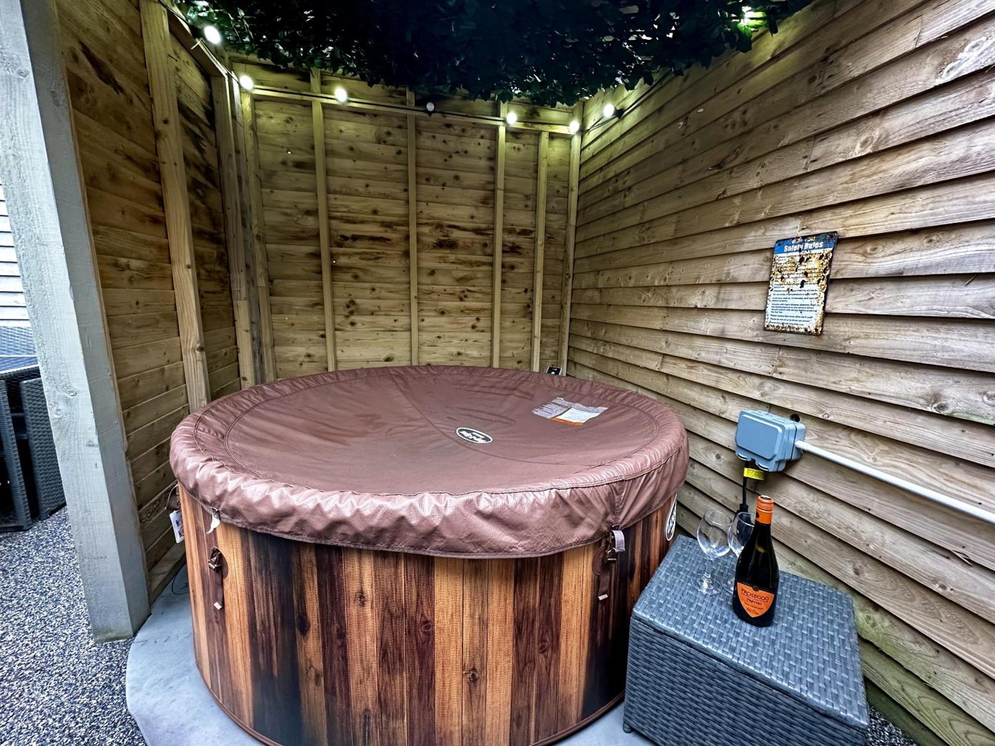 Albert Luxury Hottub & Jacuzzi Apartments Blackpool Exterior foto